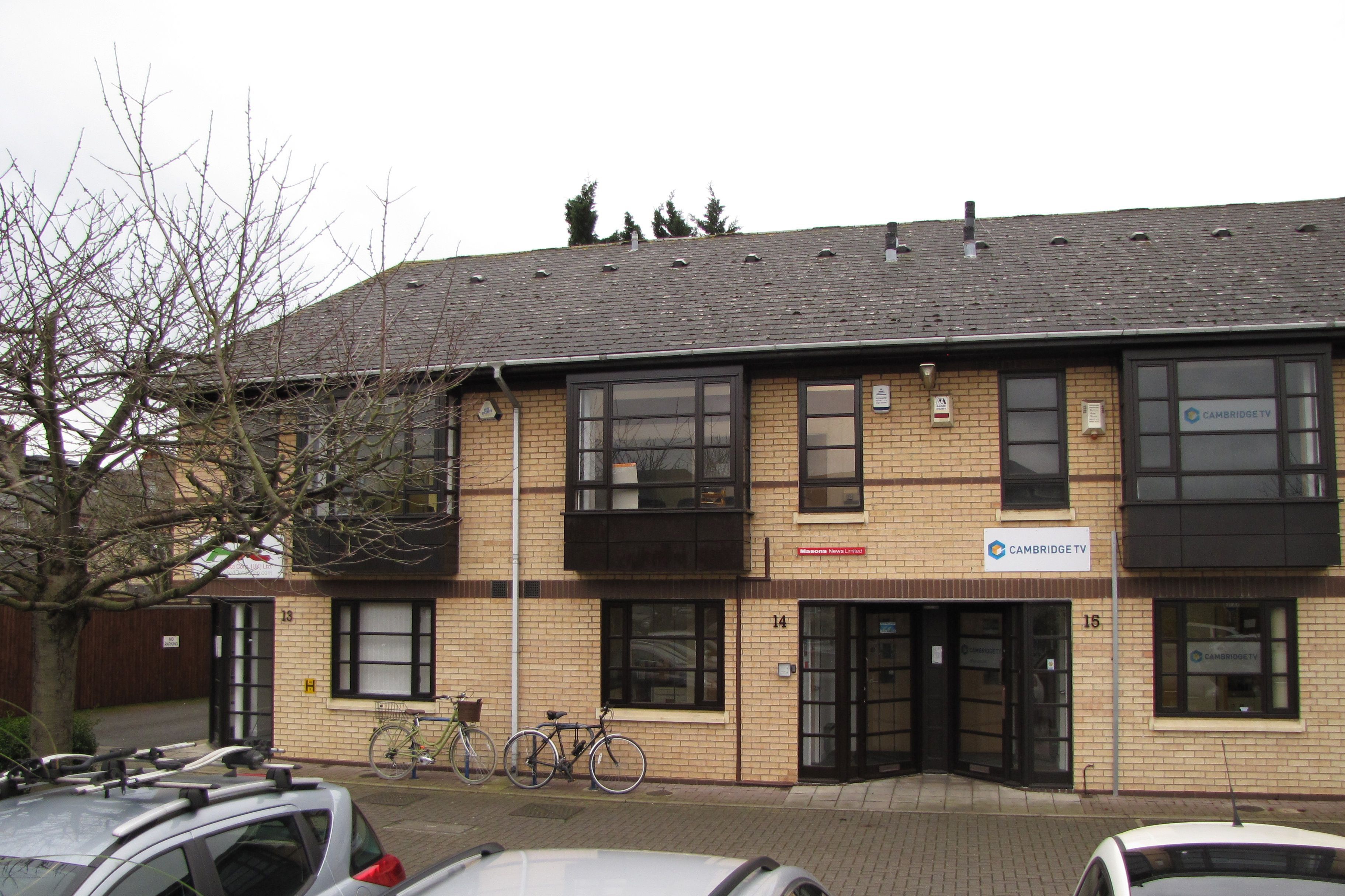 RATES FREE MODERN OFFICE SUITE CLOSE TO NEWMARKET ROAD
